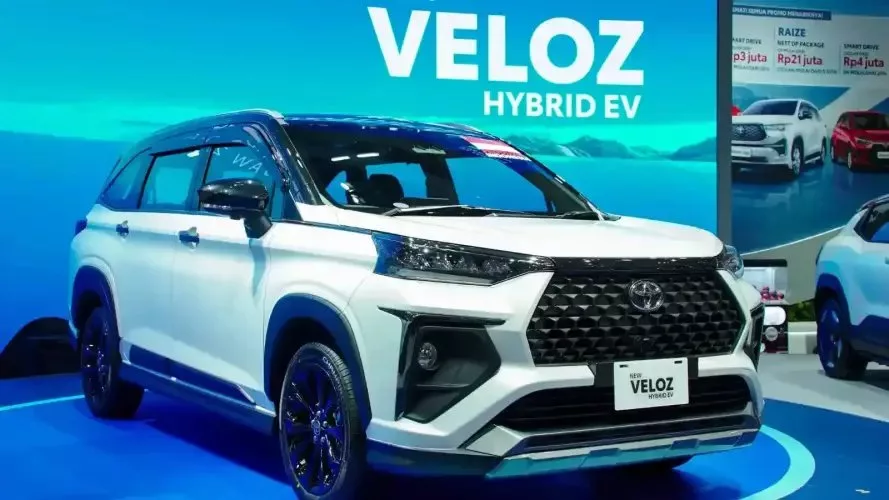 Strategi Penjualan Toyota 2026: Siapkan Model Baru dan Hybrid 1 Toyota Veloz Hybrid