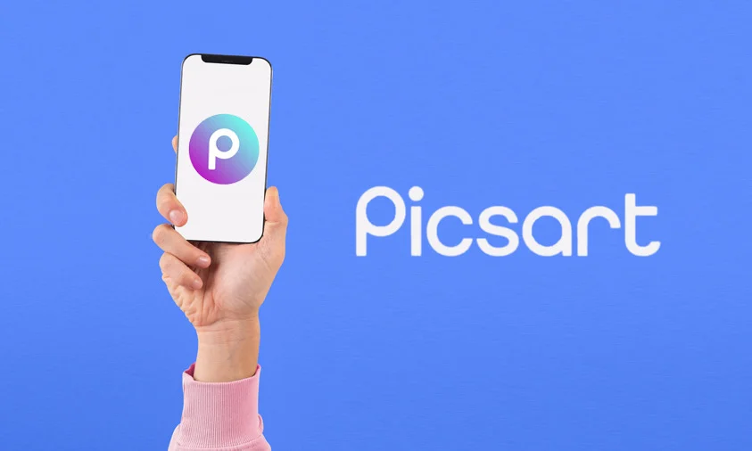 Aplikasi PicsArt Photo Studio