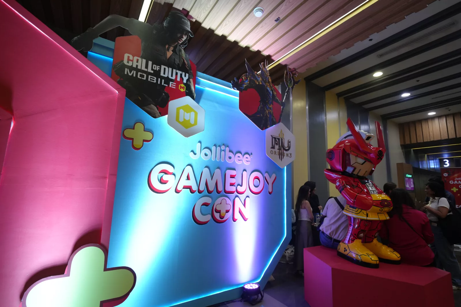 UniPin Bawa Game Top Asia ke Pasar Ritel Filipina Lewat Jaringan Jollibee