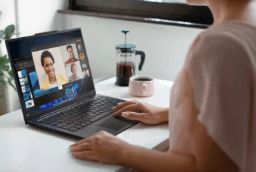 AI Dipersonalisasi untuk Bisnis? Lenovo ThinkPad Aura Jawabannya!
