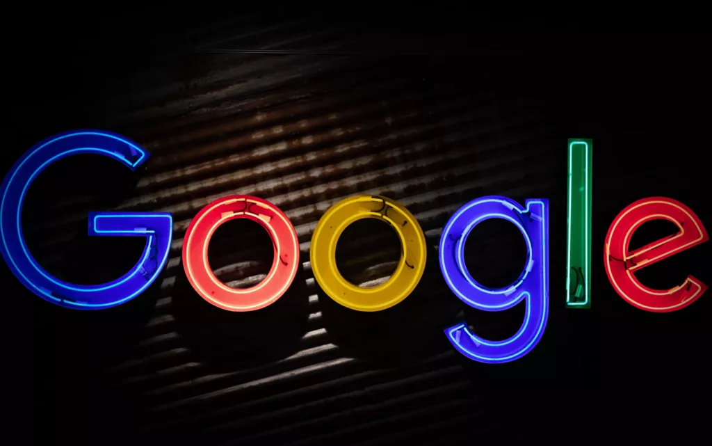 Google Tunda Peluncuran Fitur Ask Photos Karena Masalah Performa