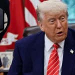 Trump Ancam Kenakan Tarif 25 Persen jika iPhone Tidak Diproduksi di AS
