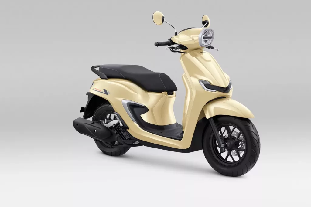 Varian dan Harga Honda Stylo 160
