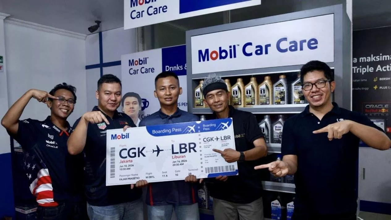 Ganti Oli Mobil Bisa Dapat Emas