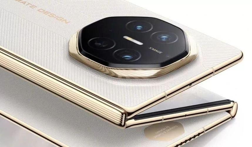 Desain Elegan Huawei Mate XTs