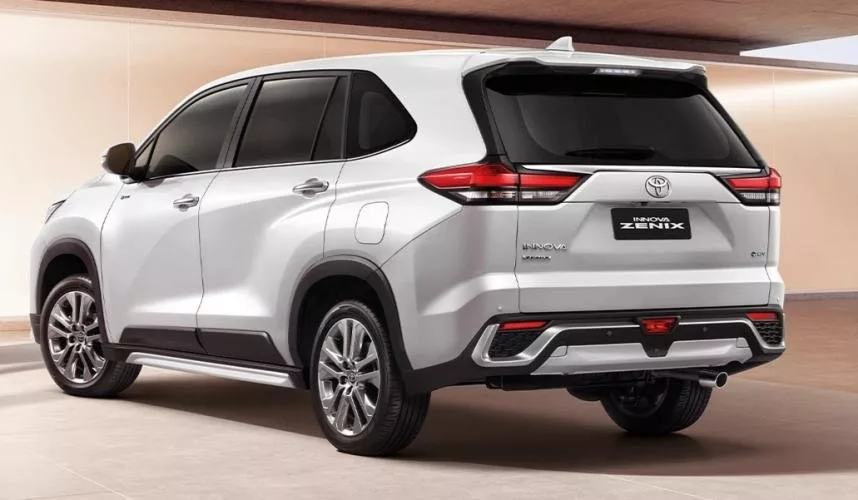 Desain Toyota Innova Zenix Hybrid
