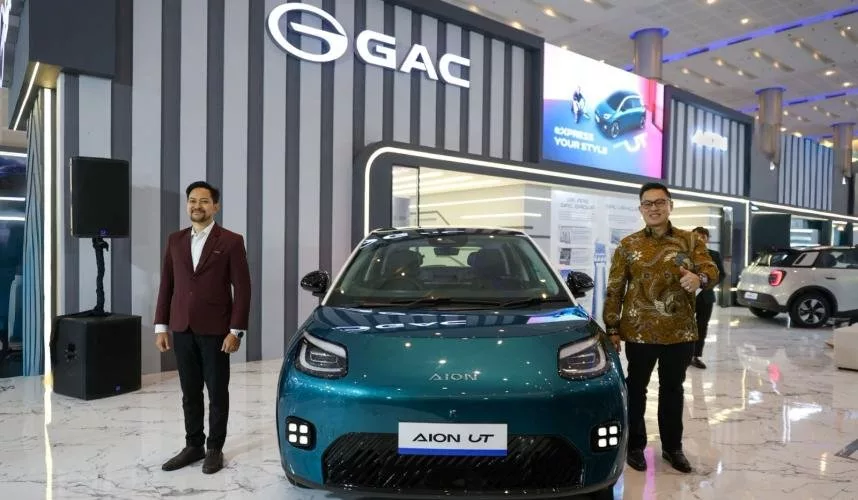 GAC AION UT Debut di GIIAS Surabaya 2025